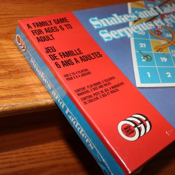 3/$77❤️1980s? SNAKES AND LADDERS Canada Games bilingual SERPENTS ET ECHELLES - Picture 7 of 8
